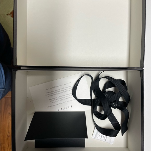 REVERSIBLE GUCCI SIGNATURE BELT - Picture 7 of 7